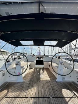 Bavaria Cruiser 51 in Sukošan / D-Marin Dalmacija Marina thumbnail 10