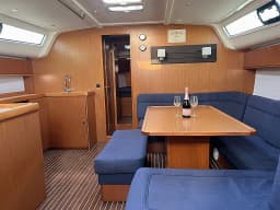 Bavaria Cruiser 51 in Sukošan / D-Marin Dalmacija Marina thumbnail 5