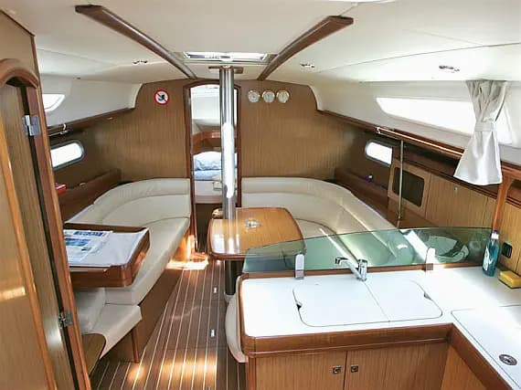 Sun Odyssey 36i in Rhodes New Marina - Photo 3