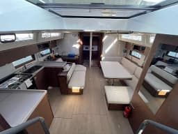 Oceanis 51.1 in Faial / Horta Marina thumbnail 2
