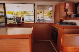 Dufour Catamaran 48 in Primošten / Marina Kremik thumbnail 20