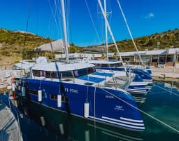 Dufour Catamaran 48 in Primošten / Marina Kremik thumbnail 6