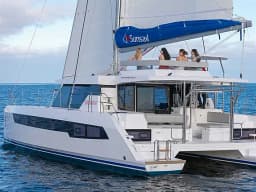 Sunsail 424 in Lefkada / D-Marin Marina Lefkas thumbnail 2