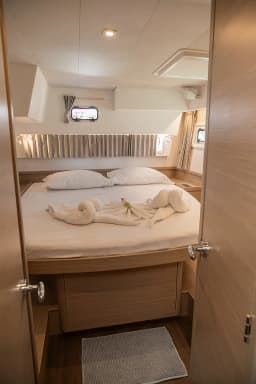 Lagoon 42 in Eden Island / Mahe, Victoria / Eden Island Marina thumbnail 31