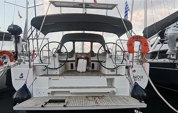 Oceanis 40.1 in Preveza Marina - Photo 1
