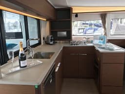 Lagoon 46 in Trogir / ACI Marina Trogir thumbnail 4