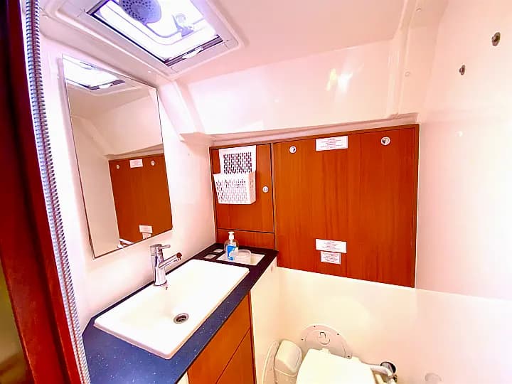 Bavaria Cruiser 40 in Fethiye / Ece Marina - Photo 5