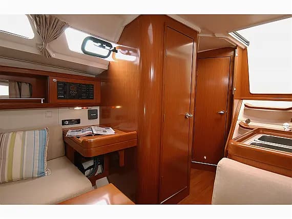 Oceanis 34 in Nieuwpoort / VVW-Nieuwpoort - Photo 2