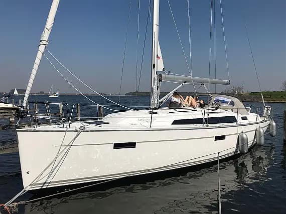 Bavaria 41 Cruiser in Yerseke - image 1