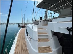Bali 5.4 in Eden Island / Mahe, Victoria / Eden Island Marina thumbnail 11