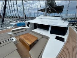 Bali 5.4 in Eden Island / Mahe, Victoria / Eden Island Marina thumbnail 17