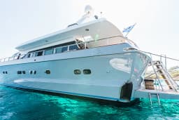 Akhir 27 in Mykonos / Ornos bay thumbnail 10