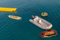 Akhir 27 in Mykonos / Ornos bay thumbnail 17
