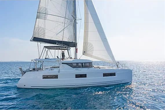 Lagoon 46 in Athens / Alimos Marina - Photo 1
