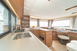 Lagoon 46 in Athens / Alimos Marina thumbnail 12