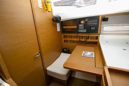 Sun Odyssey 440 in Kos / Marina Kos thumbnail 10