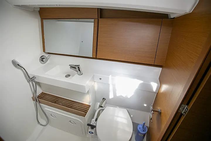 Sun Odyssey 440 in Kos / Marina Kos - Photo 5