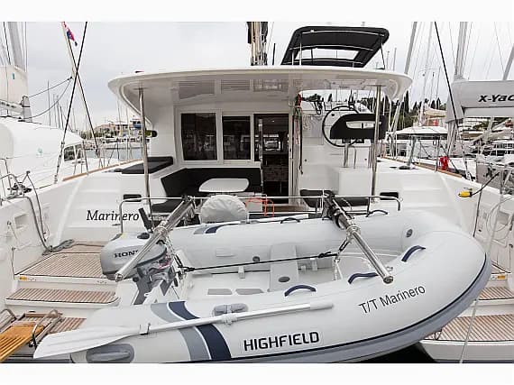 Lagoon 40 in Lavrion / Olympic Marina - Photo 2