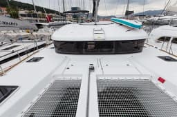 Lagoon 40 in Lavrion / Olympic Marina thumbnail 8