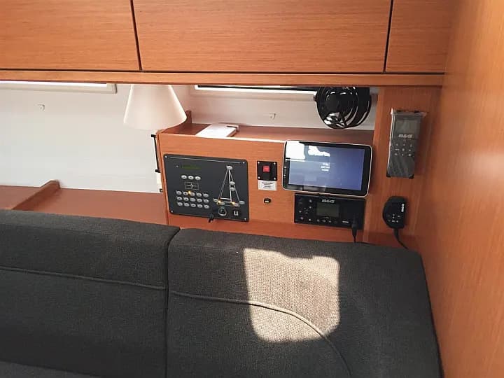 Bavaria 46 Cruiser in Skiathos - Photo 5