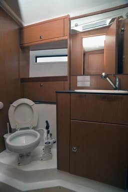 Bavaria Cruiser 56 in Kavala Marina thumbnail 4