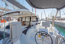 Excess 11 in Paros port thumbnail 61