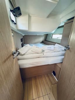 Oceanis 46.1 in Novi Vinodolski / Marina Novi thumbnail 13
