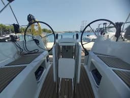 Sun Odyssey 349 in Pula / Marina Polesana thumbnail 4