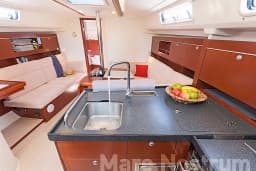 Hanse 385 in Kos / Marina Kos thumbnail 10