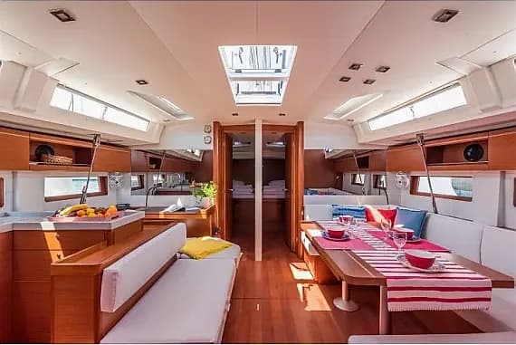 Oceanis 51.1 in Trogir / ACI Marina Trogir - Photo 3