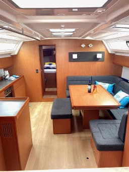 Bavaria Cruiser 46 in Trogir / ACI Marina Trogir thumbnail 7