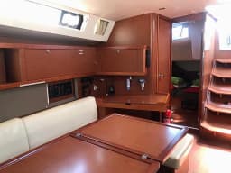Oceanis 45 in Mallorca / Palma de Mallorca / La Lonja Marina Charter thumbnail 17