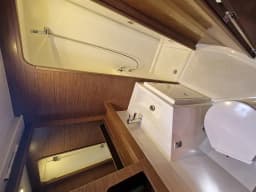 Lagoon 42 in Elba / Portoferraio thumbnail 35