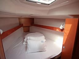 Bavaria Cruiser 34 in Sukošan / D-Marin Dalmacija Marina thumbnail 11