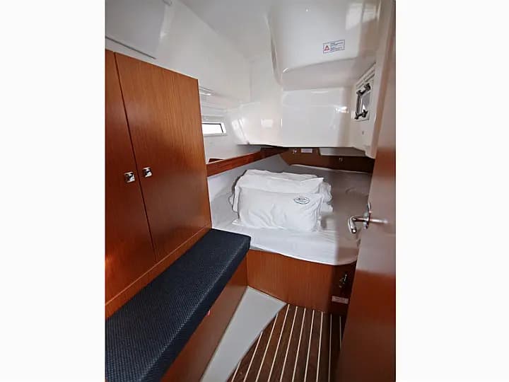 Bavaria Cruiser 34 in Sukošan / D-Marin Dalmacija Marina - Photo 5