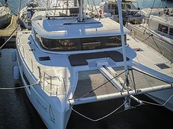 Lagoon 46 in Eden Island / Mahe, Victoria / Eden Island Marina - image 1