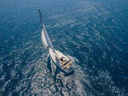 Oceanis 423 in Preveza Main Port thumbnail 14