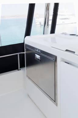 Lagoon 55 in Lavrion / Olympic Marina thumbnail 20