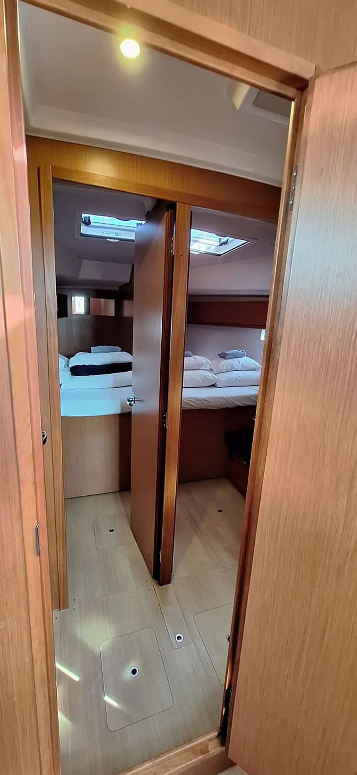 Bavaria Cruiser 46 in Trogir / ACI Marina Trogir - Photo 5