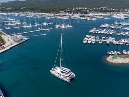 Lagoon Sixty 5 in Split / Port of Split / West Harbour thumbnail 11