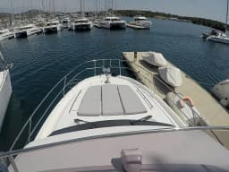 Prestige 420 Fly in Šibenik / D-Marin Marina Mandalina thumbnail 29