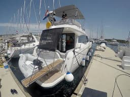 Prestige 420 Fly in Šibenik / D-Marin Marina Mandalina thumbnail 30