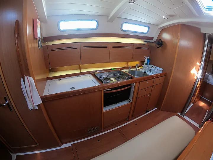 Cyclades 43.4 in Bodrum / Gumbet Limani - Photo 4