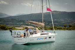 Oceanis 34.1 in Lefkada / D-Marin Marina Lefkas thumbnail 10