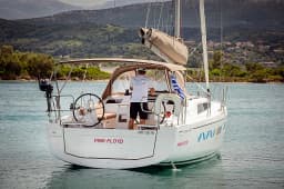 Oceanis 34.1 in Lefkada / D-Marin Marina Lefkas thumbnail 8