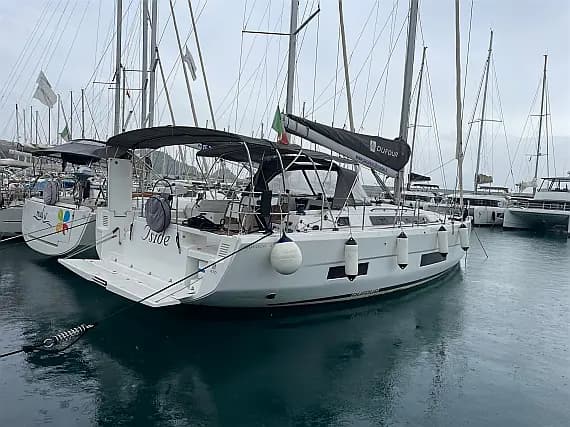 Dufour 470 in Sicily / Capo d'Orlando Marina - Photo 1