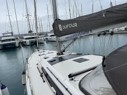 Dufour 470 in Sicily / Capo d'Orlando Marina thumbnail 5