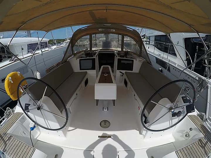 Dufour 430 in Šibenik / D-Marin Marina Mandalina - Photo 4