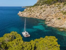 Lagoon 60 in Athens / Alimos Marina thumbnail 7