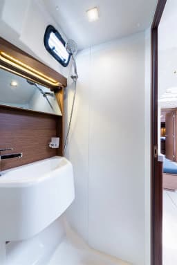 Oceanis 51.1 in Lefkada / Port of Lefkas thumbnail 27